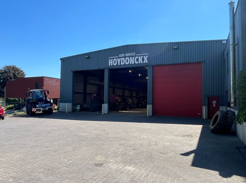 Bien professionnel à vendre
                    à 3400 Landen