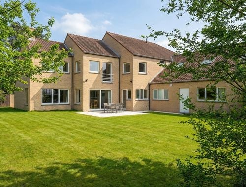                                         Villa te koop in Moeskroen, € 695.000
