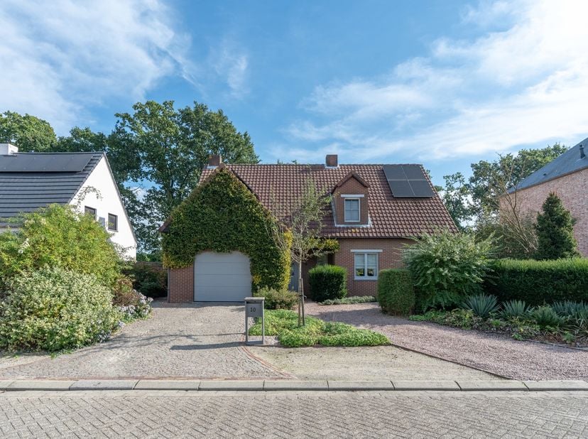 Huis te koop in Molenpolder 10,
                    2330 Merksplas