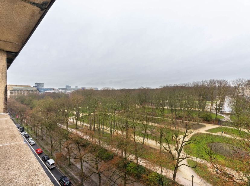 Appartement te koop in Avenue des Nerviens 79 bus 19,
                    1040 Etterbeek