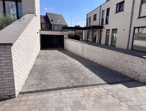                                        Place de stationnement à vendre à Moerbeke, € 30.500
