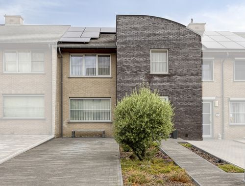                                         Woning te koop in Denderleeuw, € 395.000
