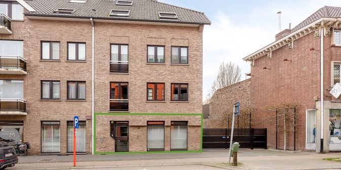 Bedrijfsvastgoed te koop in Stationlaan 8 bus 5, 3740 Bilzen