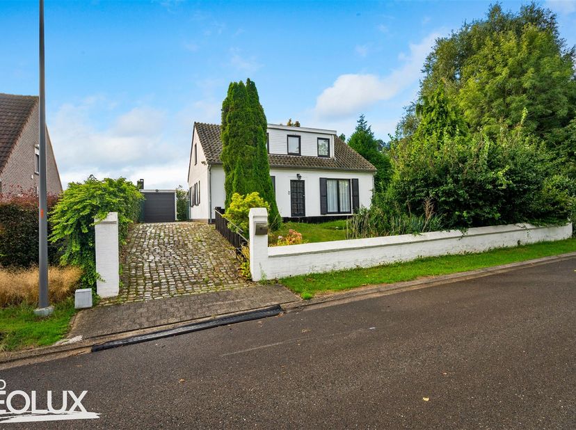 Huis te koop in Anjelierenlaan 10,
                    1730 Asse