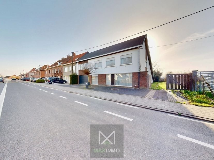 Huis te koop
                    in 8930 Lauwe