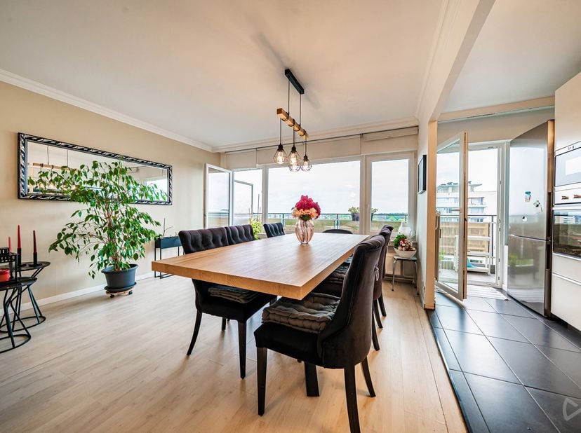 Appartement te koop in Avenue de l'Oud-Kapelleke 5 bus 51,
                    1140 Evere