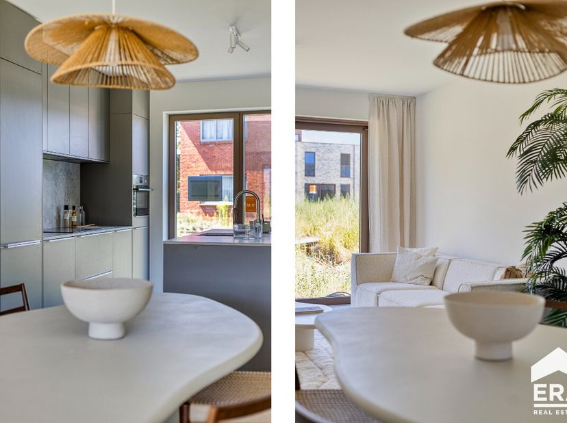 Prachtige, volledig afgewerkte nieuwbouwwoning met 3 slaapkamers en private tuin. De woning is voorzien van een carport en alle voorzieningen.Totaalpr