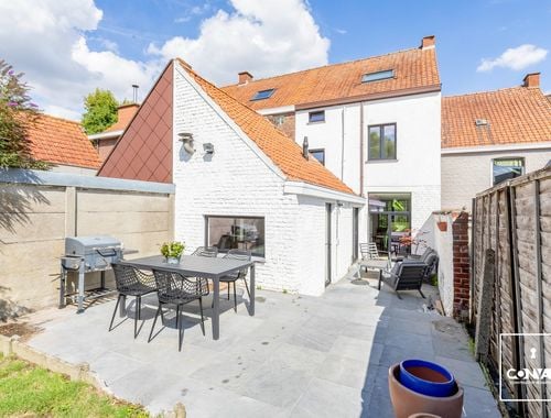                                         Woning te koop in Aalbeke, € 329.000
