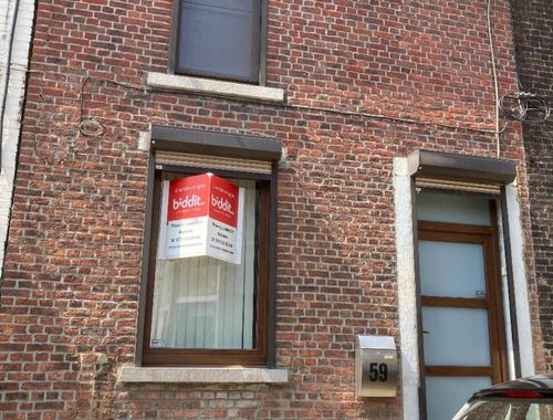                                         Maison à vendre à Marchienne-au-Pont, € 70.000
