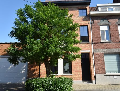                                         Maison à vendre à Kortrijk, € 449.000
