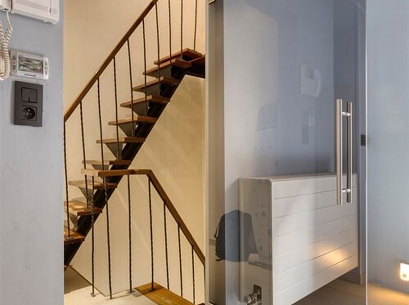 Maison énergétiquement efficace au coeur d'Anvers avec 4 chambres à coucher, garage et terrasse<br />
Cette spacieuse maison de ville située sur Falco