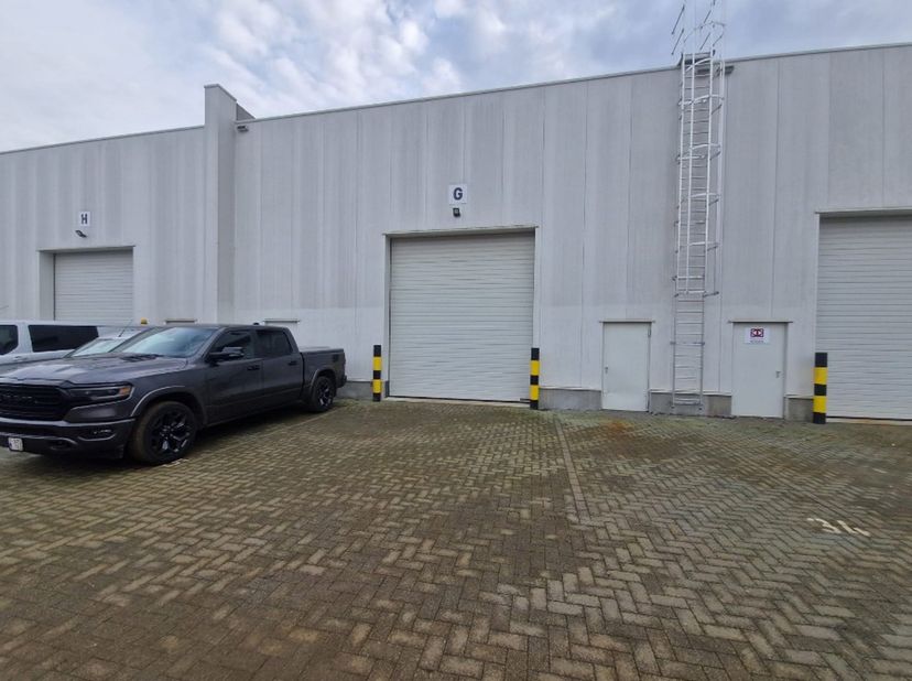 Bien professionnel à louer
                    à 2200 Herentals