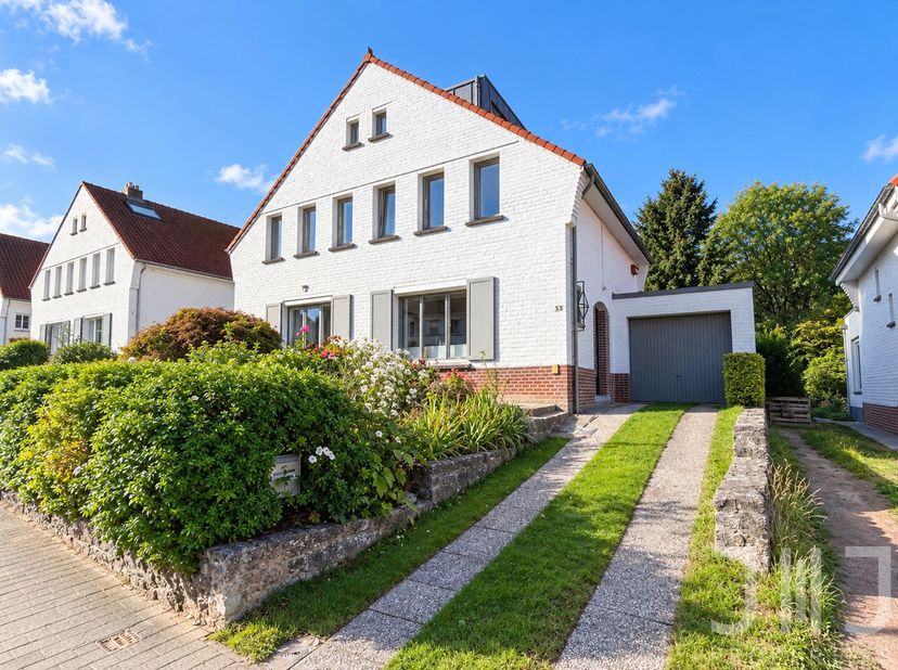 Maison à louer à Avenue des Héros 53,
                    1970 Wezembeek-Oppem