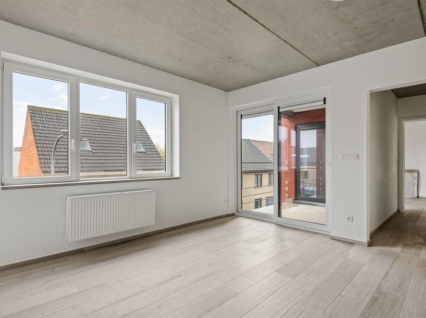 Recent gebouwde opbrengsteigendom te Kruibeke<br />
Gelegen in een rustige en gewilde buurt, dichtbij alle voorzieningen zoals winkels, scholen, openb
