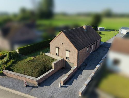                                         Eengezinswoning te koop in Bury, € 325.000
