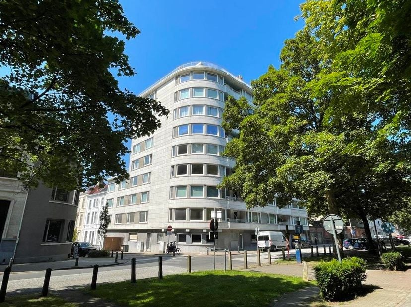 Appartement te huur in Floraliënlaan 40 bus 801,
                    9000 Gent