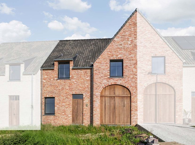 Deze energiezuinige gesloten nieuwbouwwoning in landelijke bouwstijl werd reeds wind-waterdicht opgebouwd en wordt binnenin verder kwalitatief afgewer