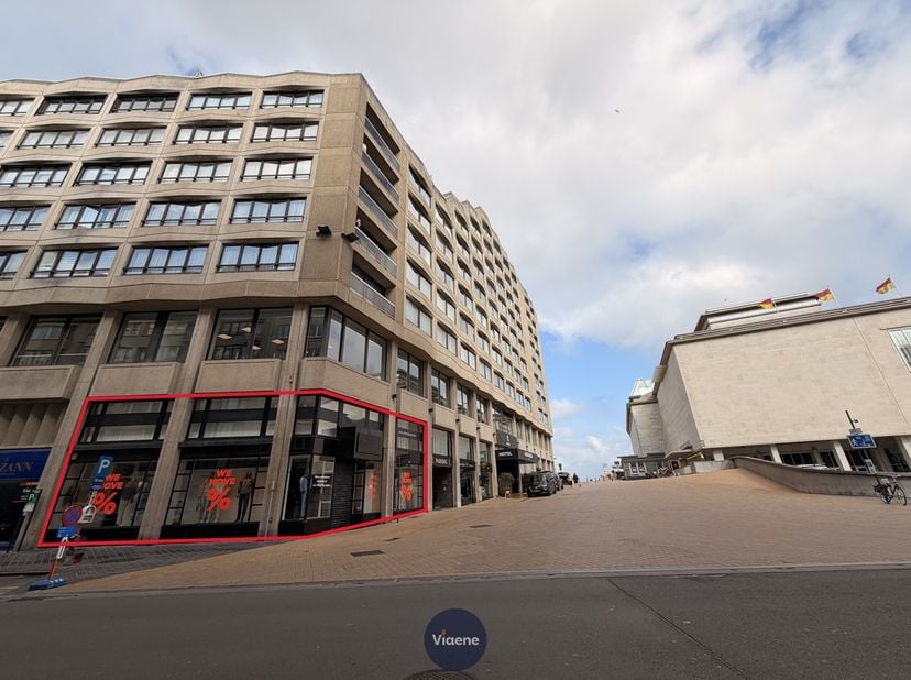 Bien professionnel à louer
                    à 8400 Oostende