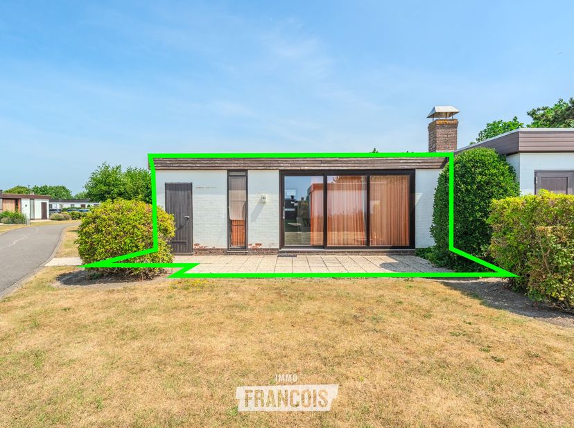 Dit gezellige vakantiehuis is gelegen in het rustige domein T' Jonckershof in Westende Bad, op korte afstand van het centrum en de zeedijk. Dankzij de