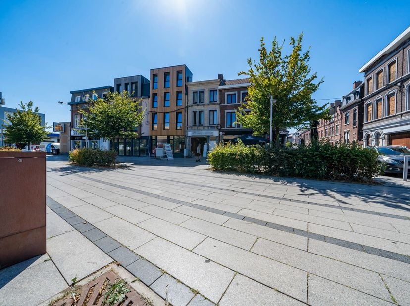 Bedrijfsvastgoed te koop in Rue Cockerill 2 bus b,
                    4100 Seraing