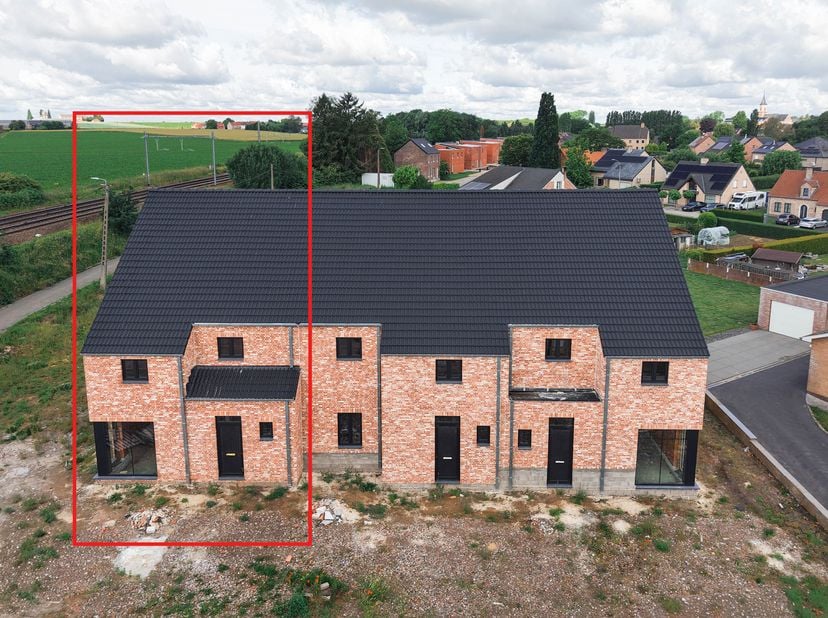Maison à vendre
                    à 3300 Kumtich