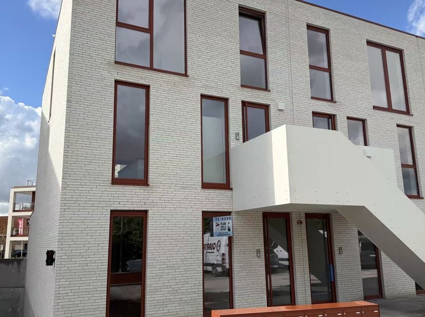 Appartement te huur in ,
                    8800 Roeselare