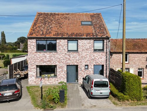                                         Woning te huur in Zomergem, € 1.400
