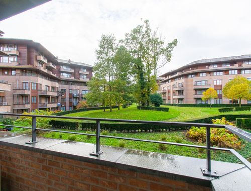                                         Appartement te huur in Oudergem, € 1.700
