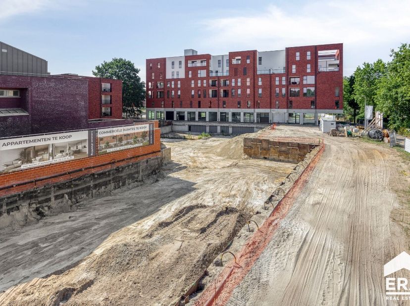 Prachtig wonen op de vierde verdieping in Pelt: deze appartementen zijn snel beschikbaar!Dit appartement ligt op een rustige, groene toplocatie in het