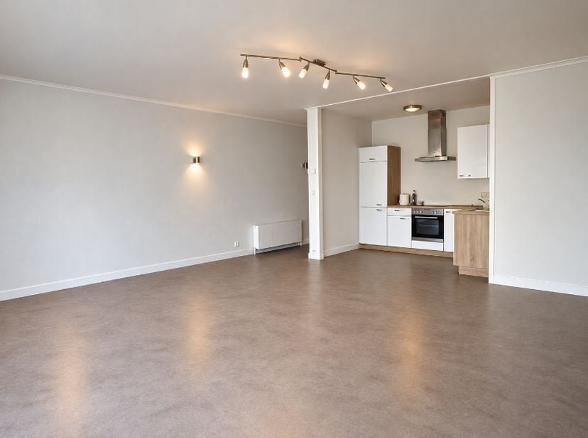 Appartement te huur in Koninklijke Baan 321 bus 0303,
                    8670 Sint-Idesbald