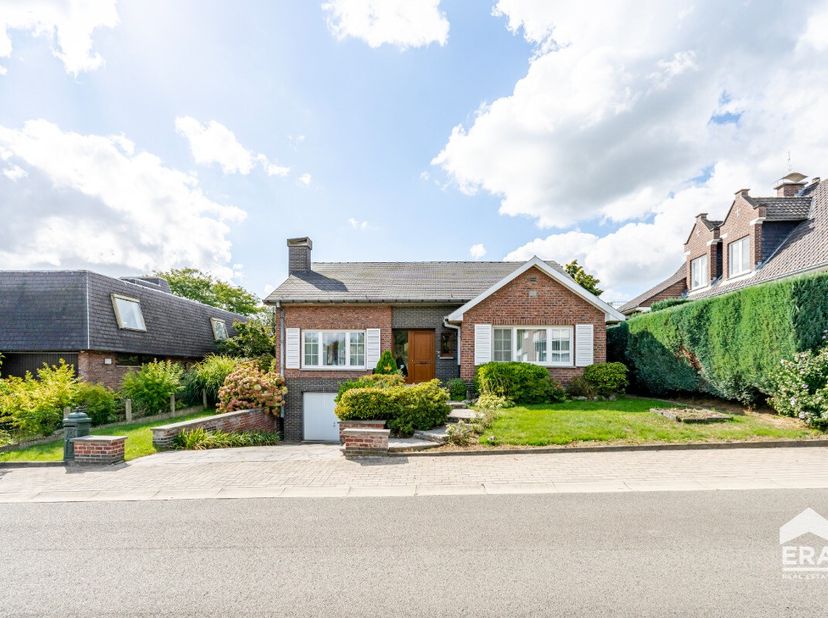 Huis te koop in Alsembloemlaan 19,
                    1652 Alsemberg