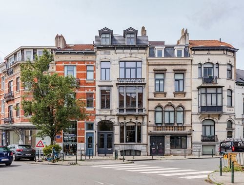                                         Maison à vendre à Ixelles, € 1.975.000
