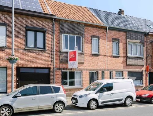                                         Maison à vendre à Vrasene, € 225.000
