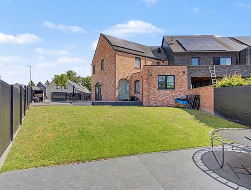                                         Woning te koop in Stekene, € 619.500
