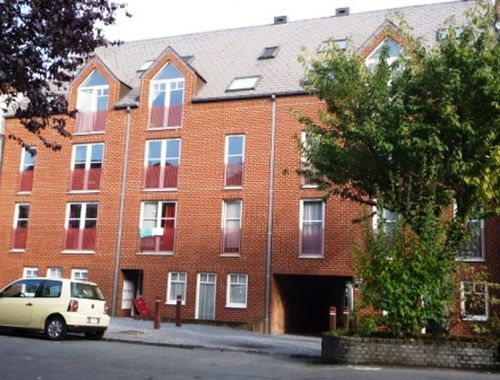                                         Appartement à louer à Mons, € 575
