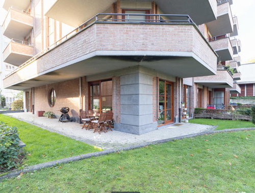                                         Appartement à louer à Auderghem, € 1.500

