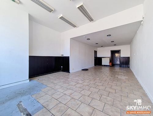                                         Handelszaak te huur in Mons, € 1.350
