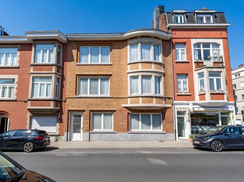 Huis te koop in ,
                    1180 Ukkel