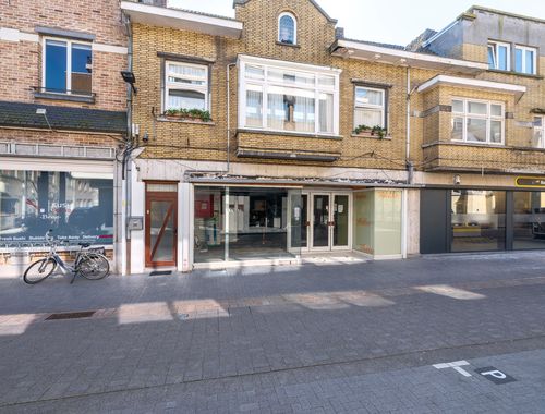                                         Handelszaak te huur in Bree, € 2.500
