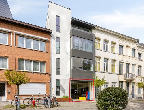                                         Bâtiment commercial à vendre à Mechelen, € 295.000
