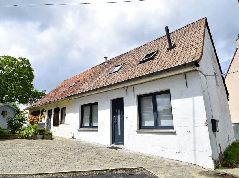 Maison à vendre
                    à 8510 Bellegem