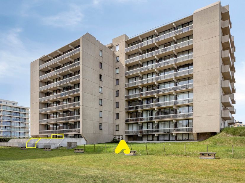Instapklare studio op toplocatie vlakbij zee<br />
<br />
Op zoek naar een zorgeloze investering of een eigen plekje aan de kust?<br />
Deze charmante