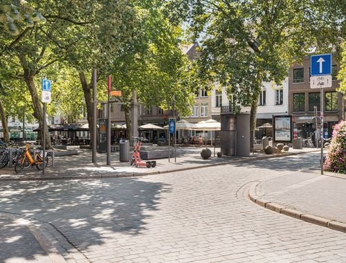                                         Immeuble d'appartements à vendre à Antwerpen, € 599.000
