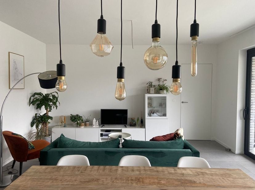 In Residentie Luce, een mooie residentie aan de Weg naar As in Genk, komt binnenkort dit appartement vrij. De ligging is uniek: rustig, maar toch vlak