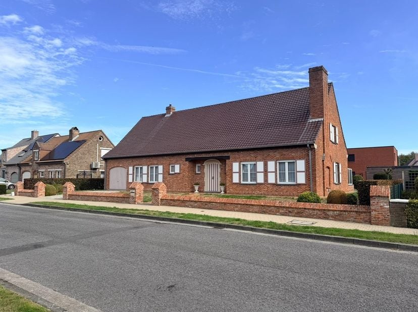 Huis te koop in Karperstraat 20,
                    8820 Torhout