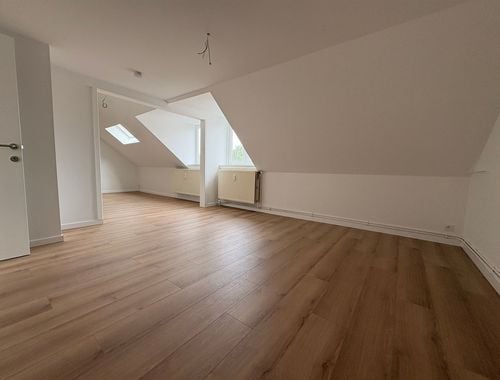                                         Appartement te huur in Ekeren, € 900
