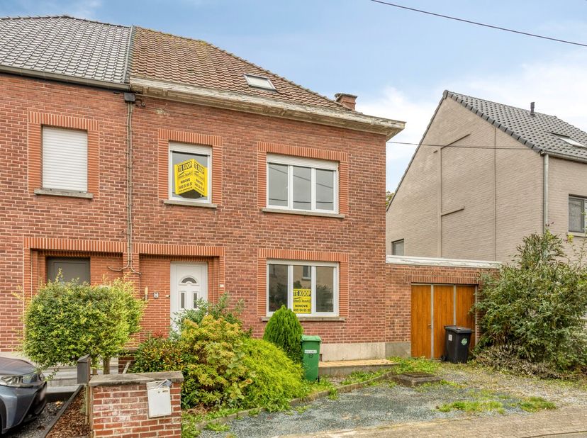 Maison à vendre à Zikastraat 14,
                    9500 Moerbeke