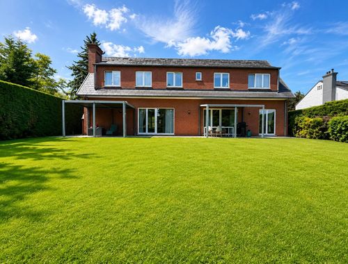                                         Villa te huur in Waterloo, € 3.900
