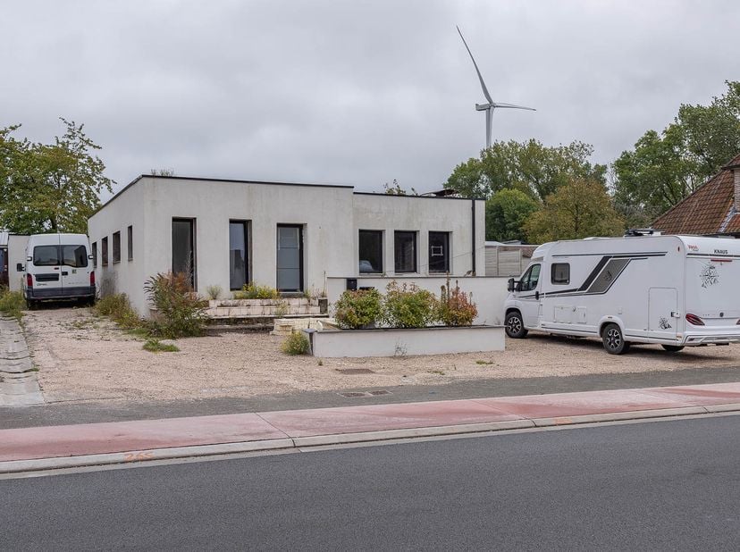 Huis te koop in Ninovestraat 173,
                    9450 Haaltert