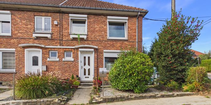 Maison à vendre à Cité Guemene Penfao 33, 6180 Courcelles
